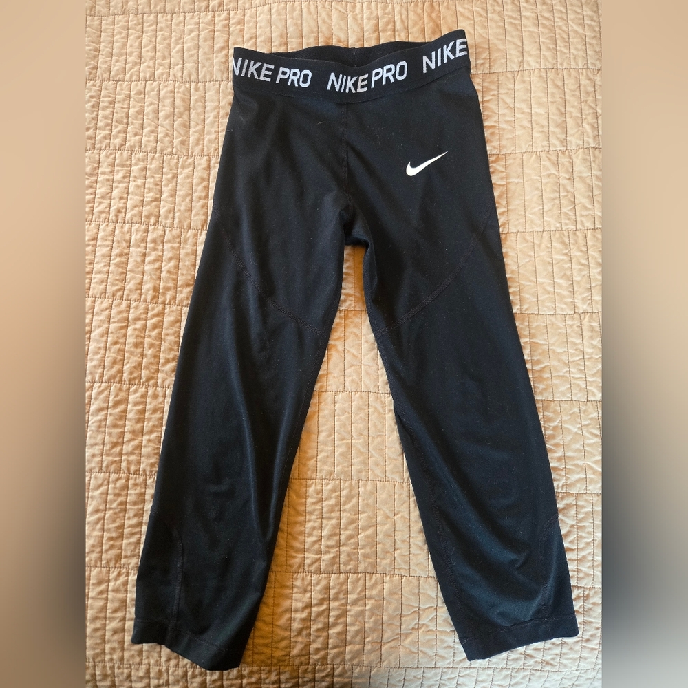 Nike Pro Black Athletic Leggings